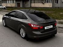 Ford Focus 1.6 MT, 2011, битый, 240 000 км, с пробегом, цена 930 000 руб.