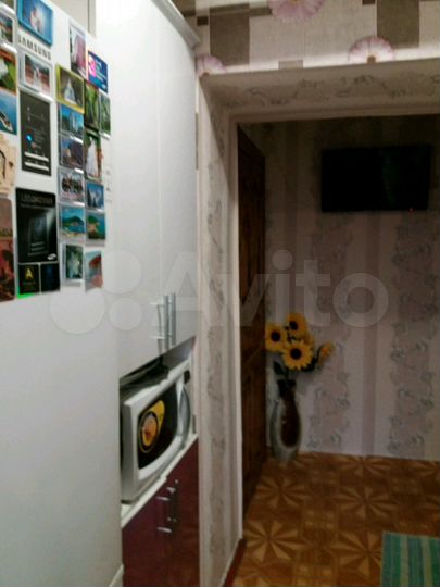 3-к. квартира, 80 м², 1/9 эт.