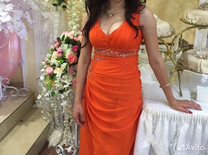 Платье вечернее в пол 42 44