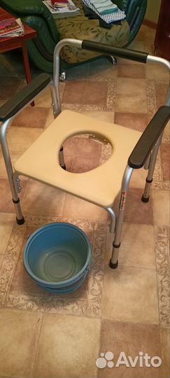 Кресло туалет для инвалидов