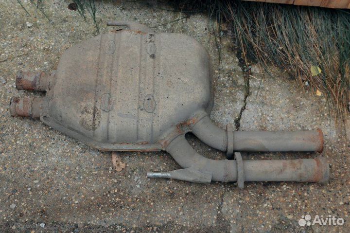 Резонатор глушителя Mercedes S500 W140 M119 1991