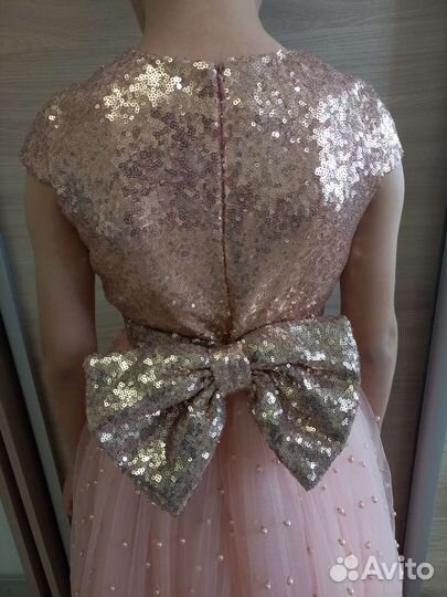 Платье на выход