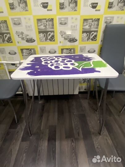 Кухонный стол 80/60