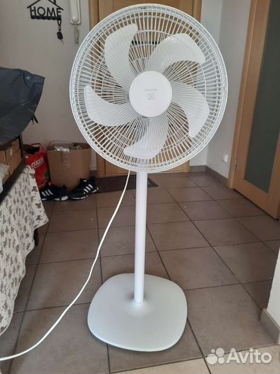 Вентилятор напольный electrolux EFF 1005