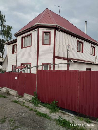 Дом 186 м² на участке 7 сот.