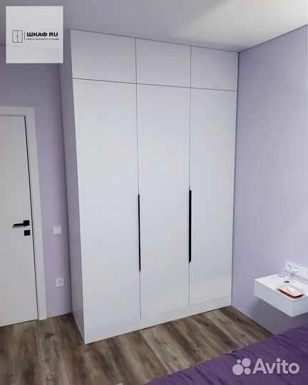 Шкаф распашной с фрезеровкой