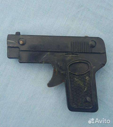 Игрушечный пистолет 50-х СССР