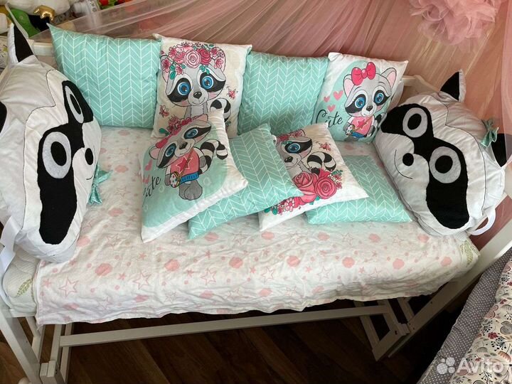 Комплект бортиков для девочки