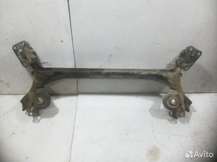 Балка задняя (подрамник) задняя Peugeot 308 4B