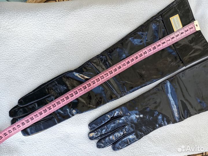 Перчатки лаковые Dolce Gabbana