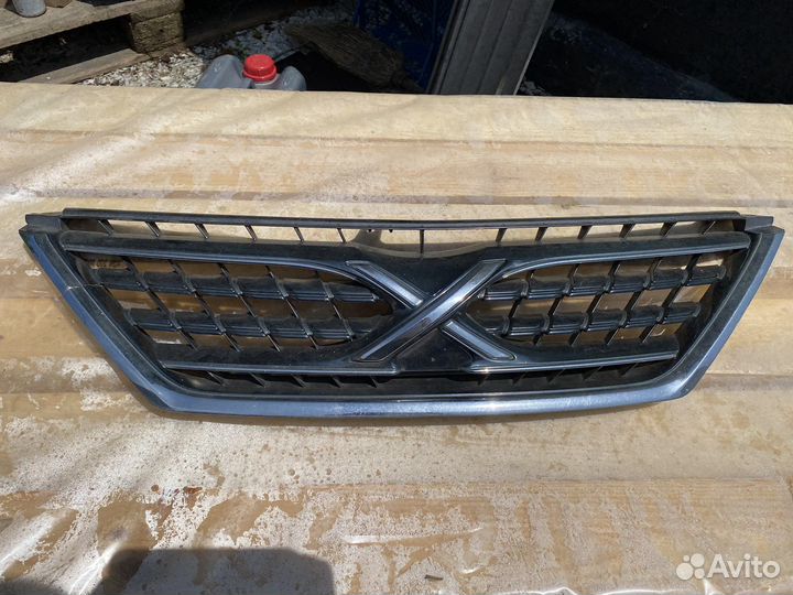 Решетка радиатора toyota mark x