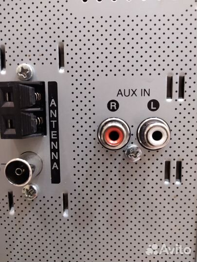 Музыкальный центр