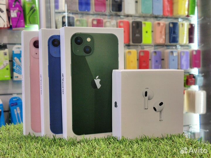 iPhone 13, 256 ГБ