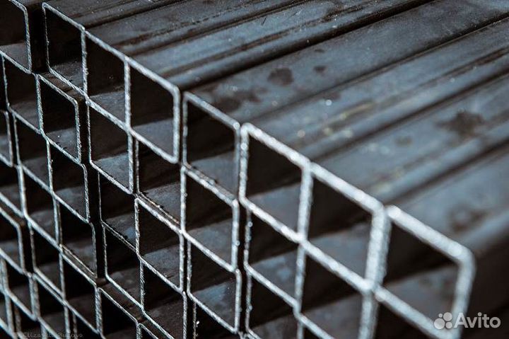 Профильная труба 50*50*2 мм