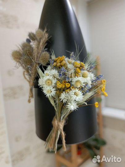 Букеты из сухоцветов
