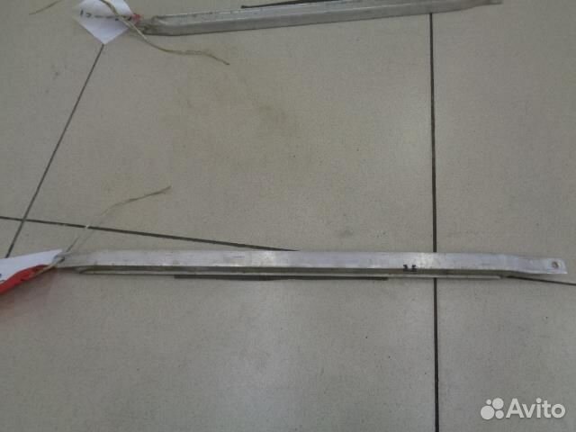 Направляющая стекла двери задней правой Audi A4 B