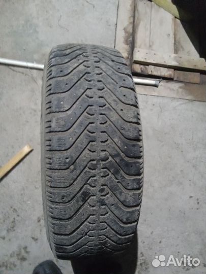 Goodyear UltraGrip 500 185/65 R15
