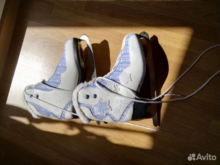 Коньки фигурные