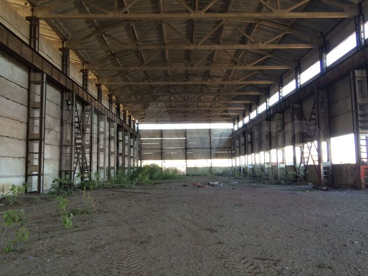 Склад, 2500 м²