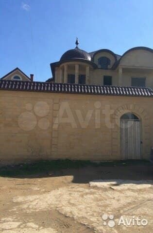 Дом 850 м² на участке 4,5 сот.