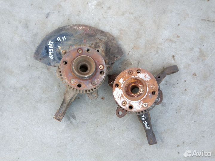 Кулак поворотный передний под ABS для Chery Amulet