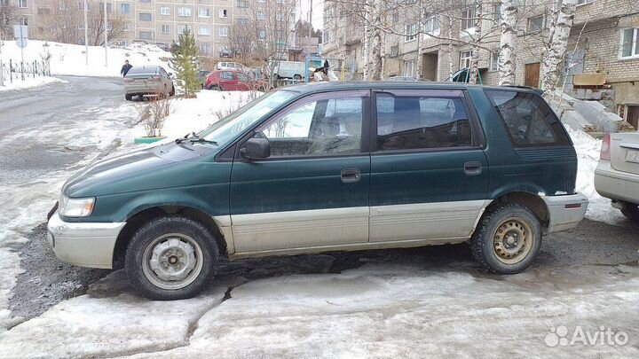 Разбор Mitsubishi Chariot