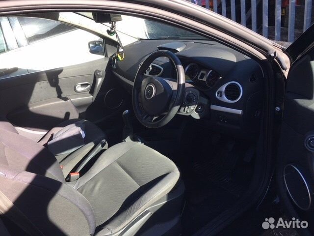 Разбор на запчасти Renault Clio