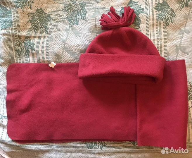 Шапка на девочку детская подростковая б/у