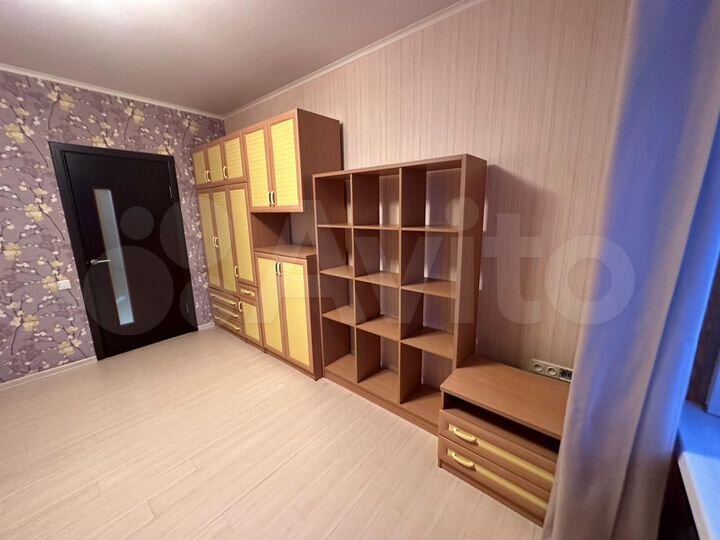 2-к. квартира, 65 м², 8/22 эт.