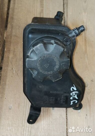 Расширительный бачок BMW 3 e90/91 дорест 2008