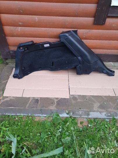 Обшивка отсека багажника левая Lexus NX рест. 2018
