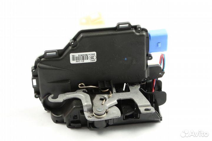 Замок передней левой двери volkswagen transporter