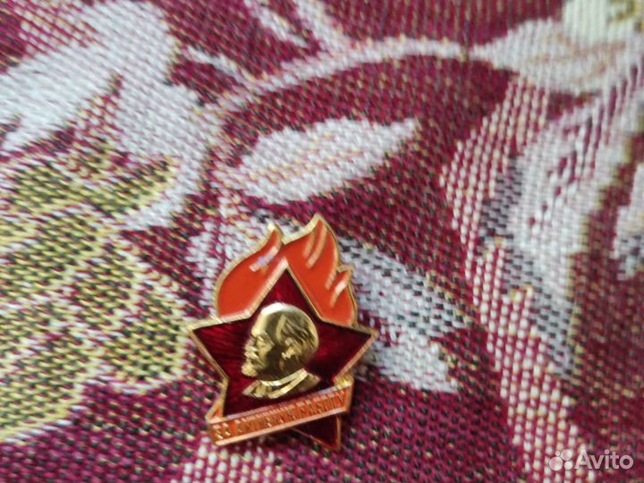 Значки СССР