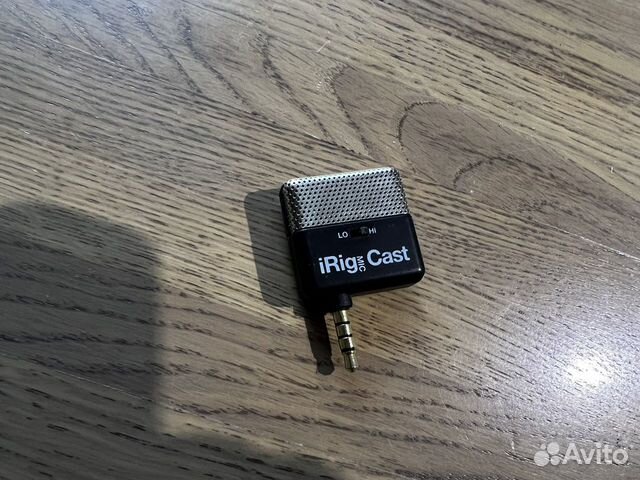 Микрофон для смартфонов iRig Mic Cast
