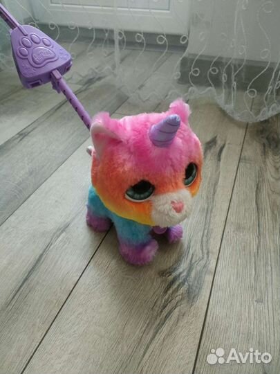 Кошечка интерактивная