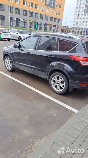 Ford Kuga 1.6 AT, 2014, 121 750 км