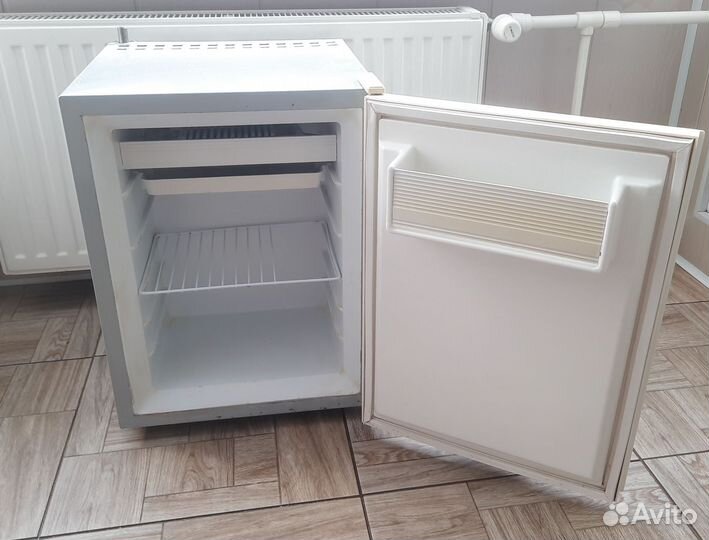 Холодильник газовый