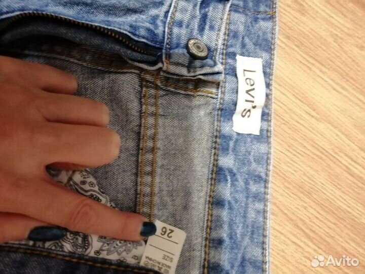 Джинсы женские levis