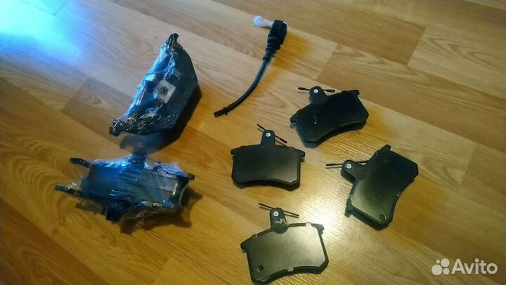 Тормозные колодки skoda rapid