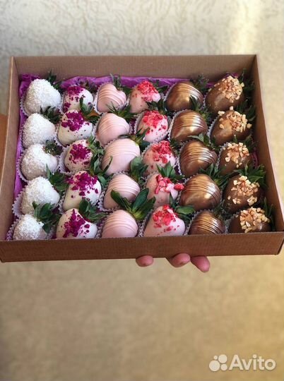 Клубника в шоколаде, подарок на день рождения