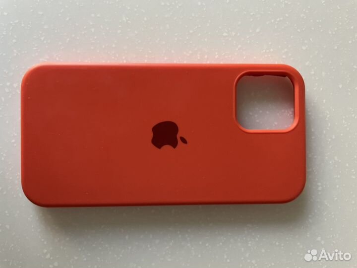 Чехол на iPhone 12 pro