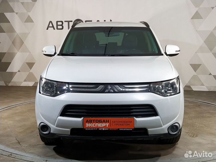 Mitsubishi Outlander 2.4 CVT, 2012, 228 127 км