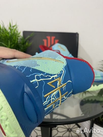 Баскетбольные кроссовки Nike Kyrie 7