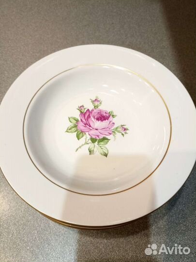 Набор тарелок. Новые. Германия. kahla