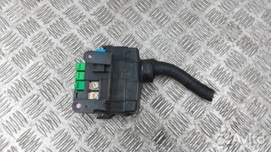 Блок предохранителей hyundai tucson JM (LEA28M102)