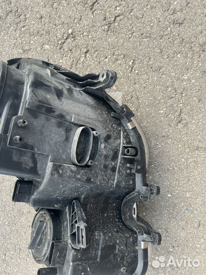 Правая фара от мерседес 211