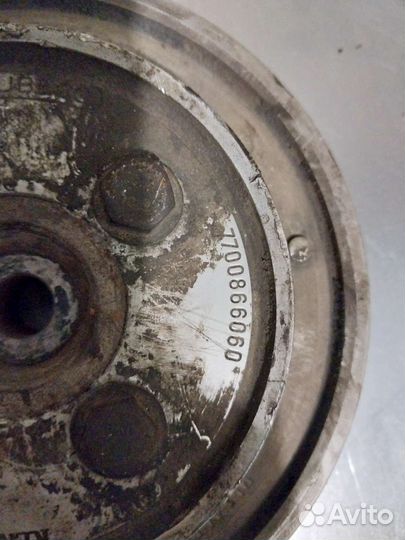 Шкиф коленвала K7M logan megane