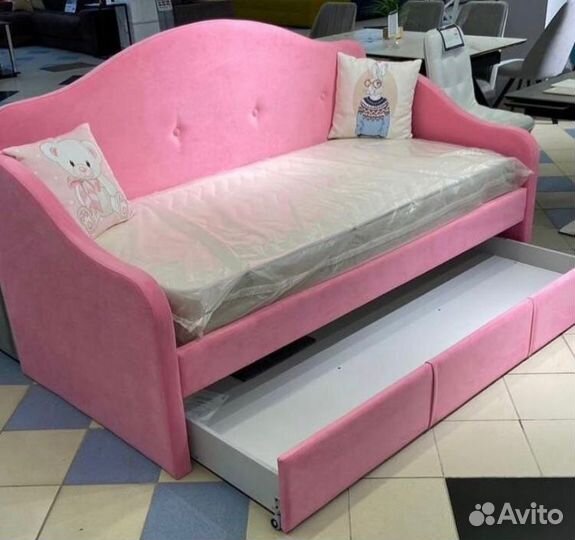 Детская кровать