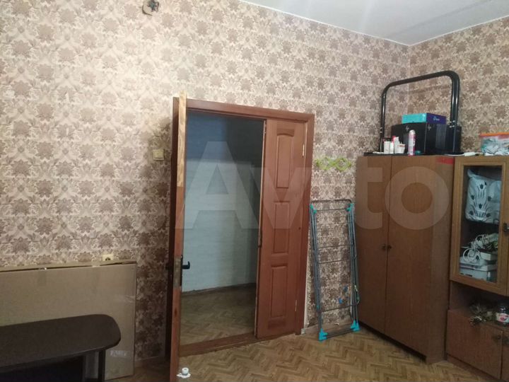 Комната 22 м² в 3-к., 1/2 эт.