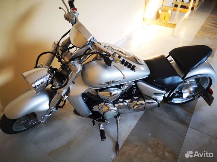 Мотоцикл Suzuki Boulevard M109R
